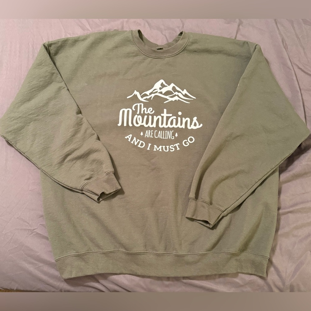 Sage Green Mountain Print Sweatshirt